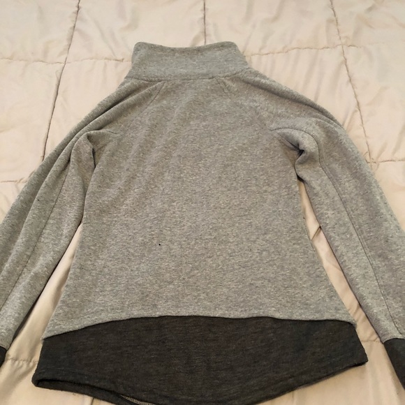 North Face Zip Up - Picture 3 of 3